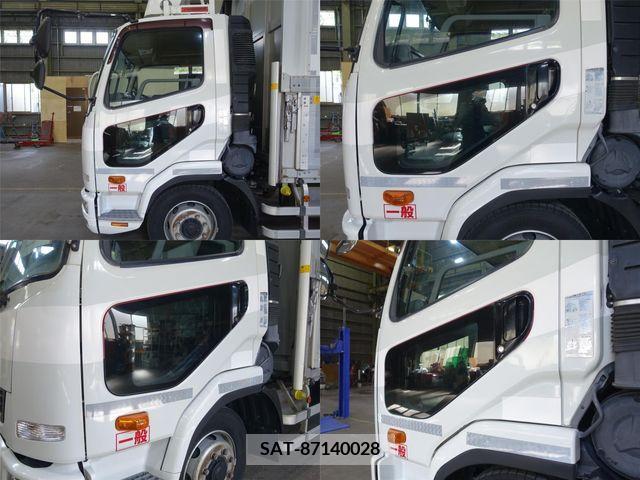 MITSUBISHI FUSO Fighter 2016-12 323124-8