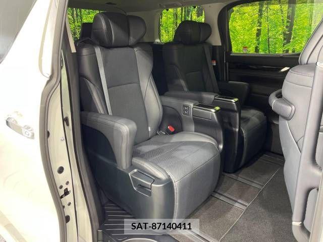 Toyota ALPHARD 2022-06 336770-9