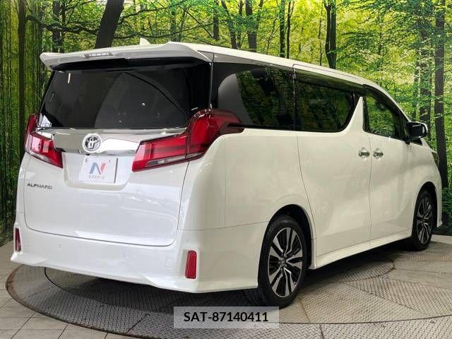 Toyota ALPHARD 2022-06 336770-18
