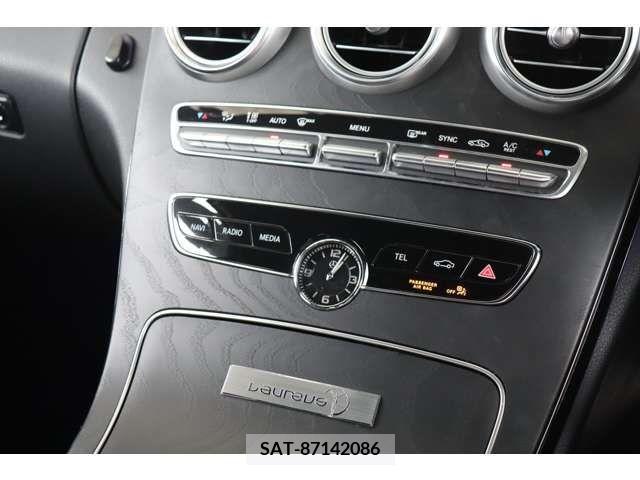 Mercedes Benz C-CLASS 2019-11 332047-16