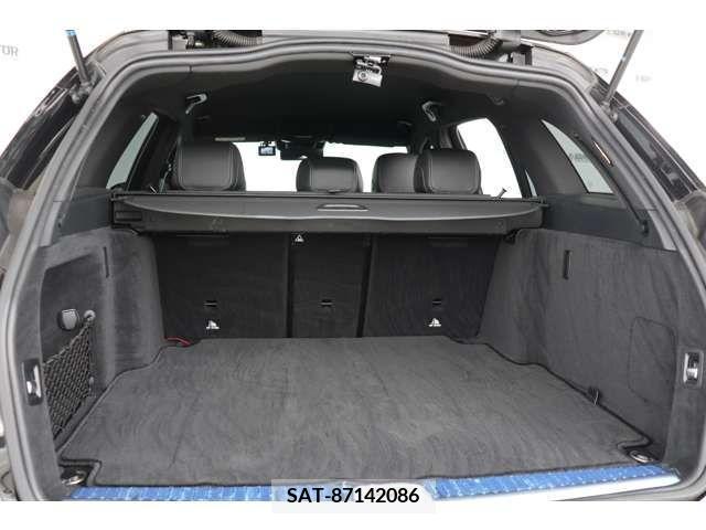 Mercedes Benz C-CLASS 2019-11 332047-28