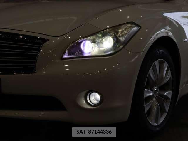 Nissan FUGA 2012-06 360756-9