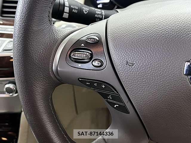 Nissan FUGA 2012-06 360756-16