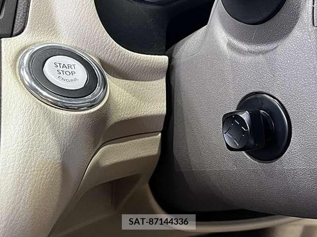 Nissan FUGA 2012-06 360756-15