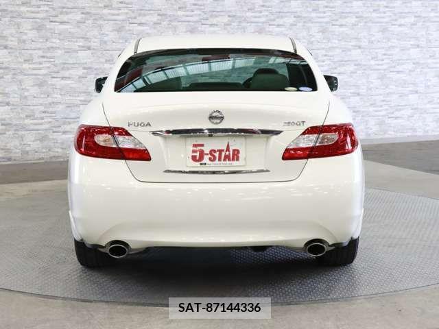 Nissan FUGA 2012-06 360756-8