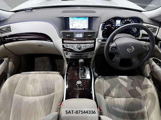 Nissan FUGA 2012-06 360756-12