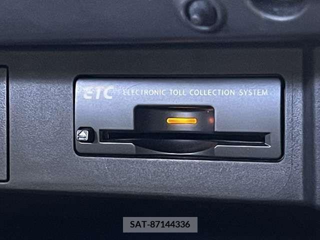 Nissan FUGA 2012-06 360756-18
