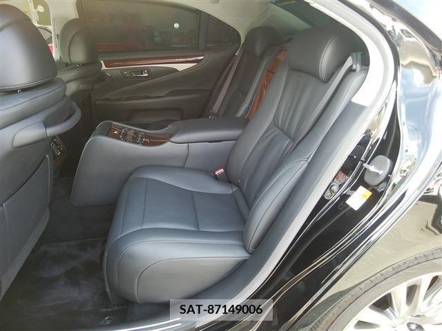 Lexus LS 2015-01 316820-15