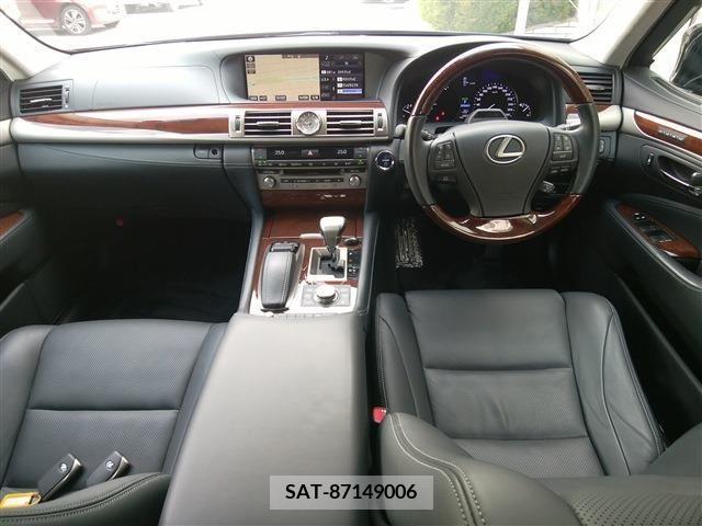 Lexus LS 2015-01 316820-1
