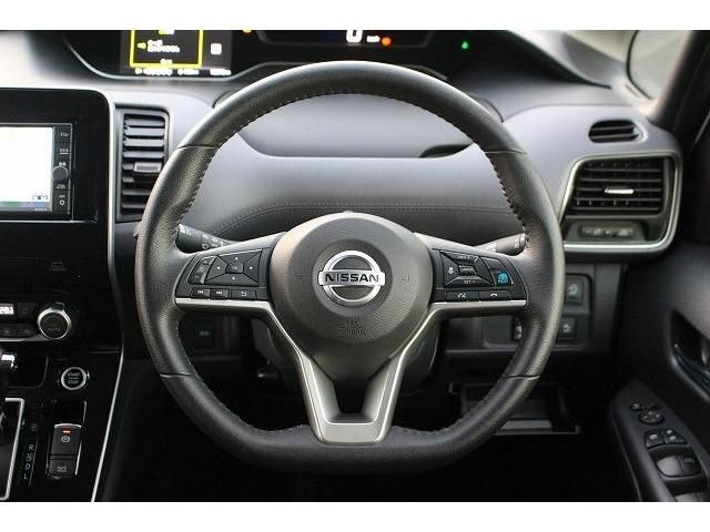 Nissan SERENA 2022-06 186363-14