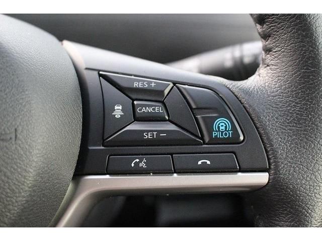 Nissan SERENA 2022-06 186363-4