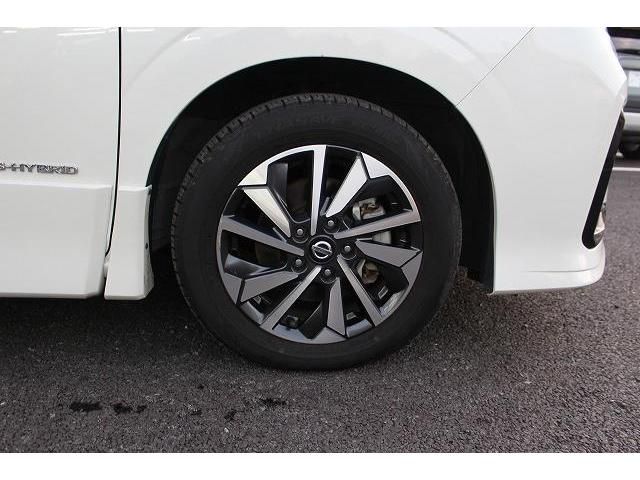 Nissan SERENA 2022-06 186363-11