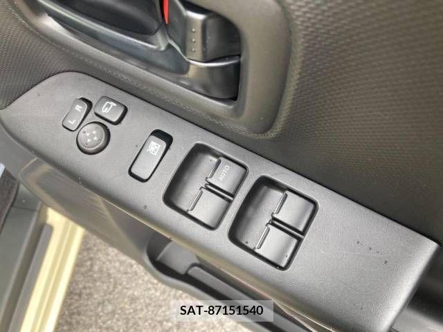 Suzuki SPACIA 2022-12 330723-7