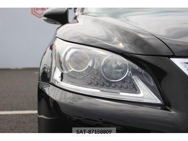 Lexus LS 2016-04 275507-12