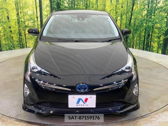 Toyota PRIUS 2016-08 366472-14