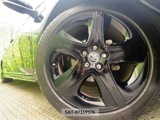 Toyota PRIUS 2016-08 366472-13