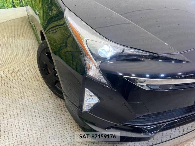 Toyota PRIUS 2016-08 366472-12