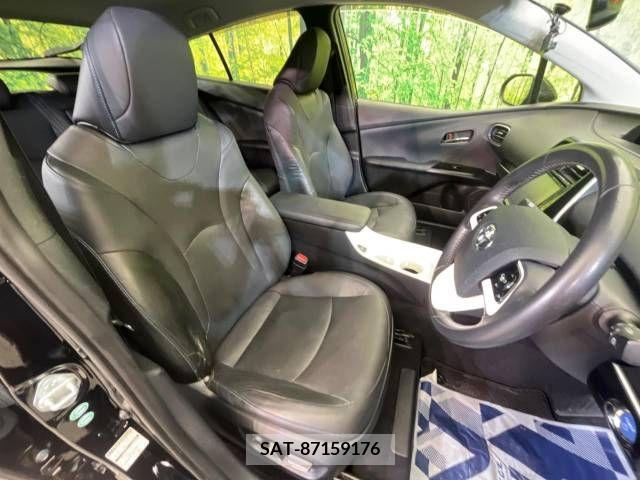 Toyota PRIUS 2016-08 366472-8