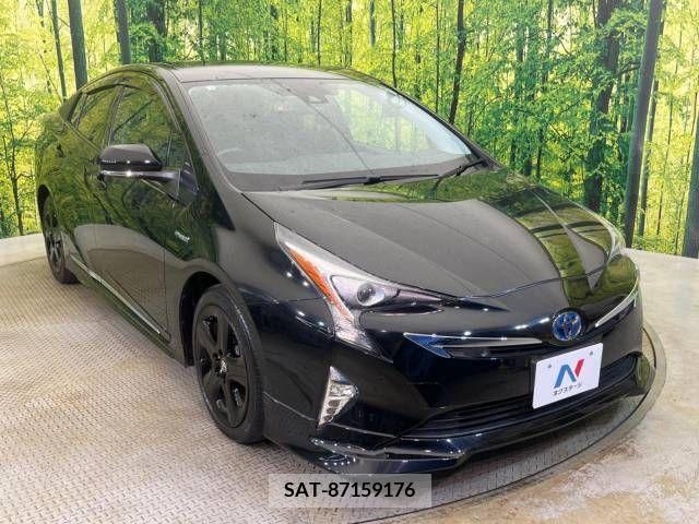 Toyota PRIUS 2016-08 366472-16