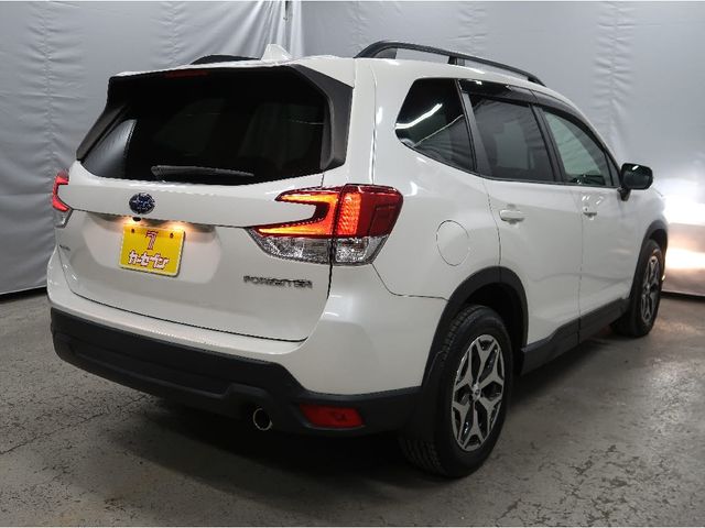 Subaru FORESTER 2018-10 196043-1