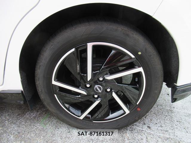 Nissan NOTE 2021-11 233193-5