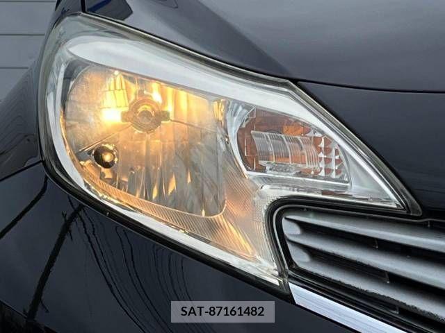 Nissan NOTE 2014-01 302339-13