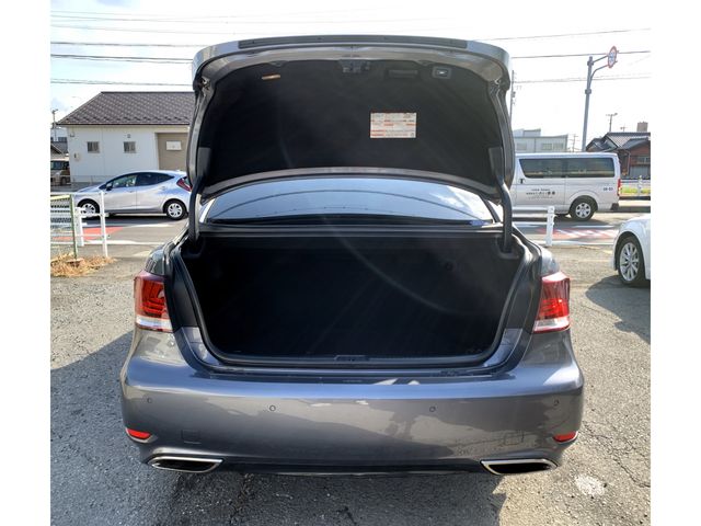 Lexus LS 2017-05 186562-23