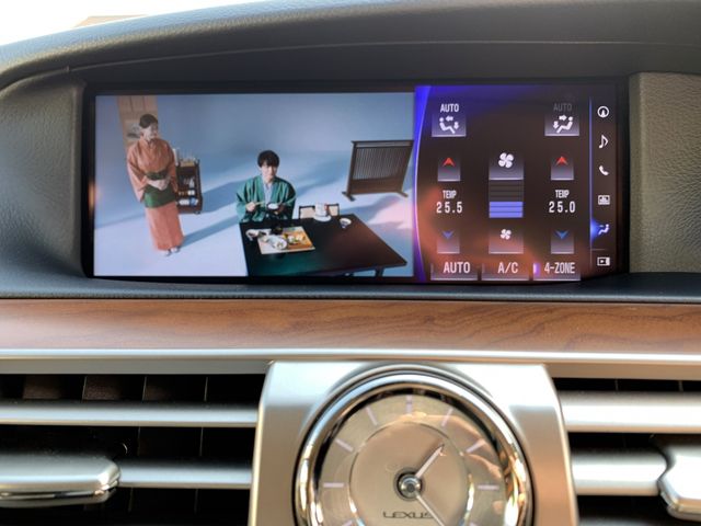 Lexus LS 2017-05 186562-11