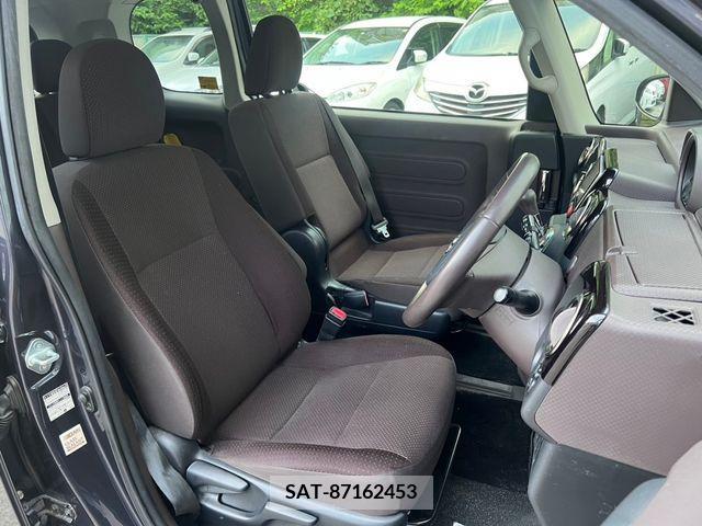 Toyota SPADE 2013-08 286022-6