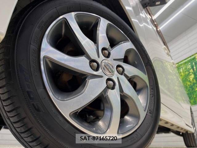Nissan ROOX 2012-05 324230-13