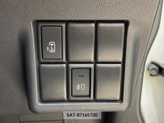 Nissan ROOX 2012-05 324230-5