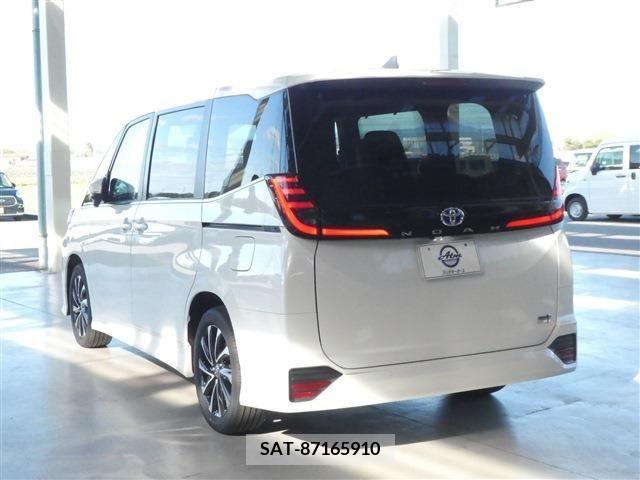 Toyota NOAH 2024-01 212294-22