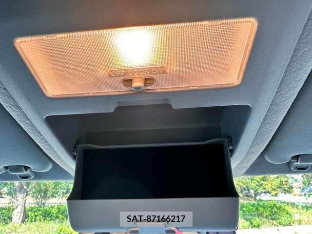 Suzuki EVERY WAGON 2008-07 221658-13