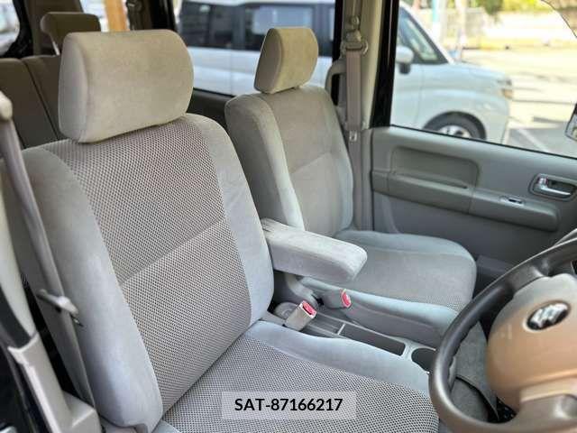 Suzuki EVERY WAGON 2008-07 221658-14