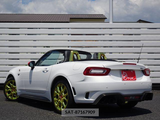 Abarth 124 Spider 2017-02 353184-9