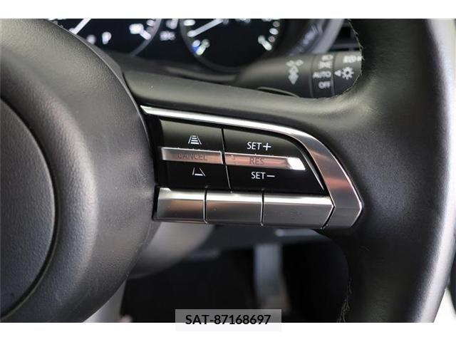 Mazda MAZDA3 2022-10 397202-18