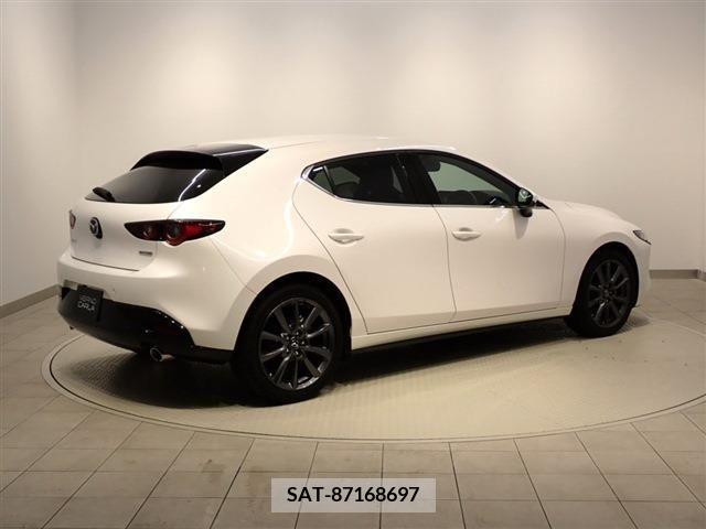 Mazda MAZDA3 2022-10 397202-6
