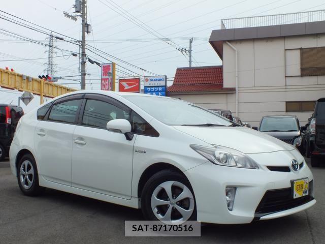 Toyota PRIUS 2013-09 201342-9