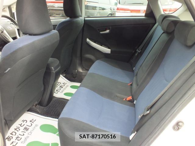 Toyota PRIUS 2013-09 201342-22
