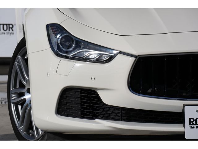Maserati GHIBLI 2016-06 192837-3