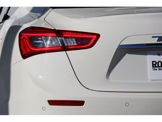 Maserati GHIBLI 2016-06 192837-6