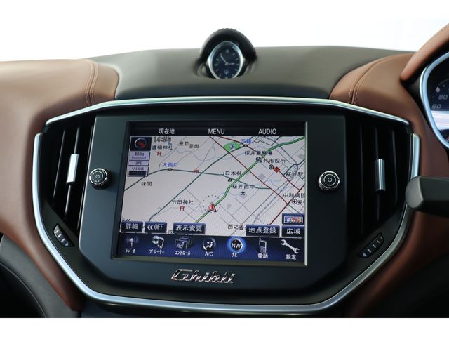 Maserati GHIBLI 2016-06 192837-15