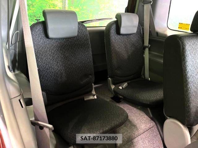 Toyota SIENTA 2015-02 211771-19