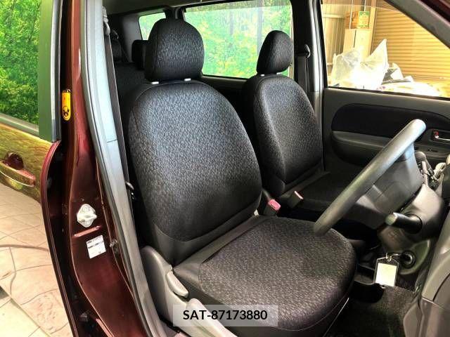 Toyota SIENTA 2015-02 211771-9