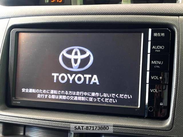 Toyota SIENTA 2015-02 211771-2
