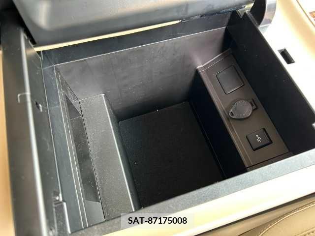 Toyota ALPHARD 2020-09 325552-14