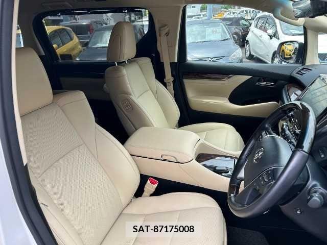 Toyota ALPHARD 2020-09 325552-28