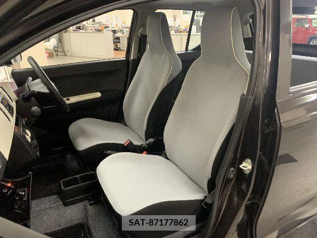 Mazda CAROL 2018-06 210561-12