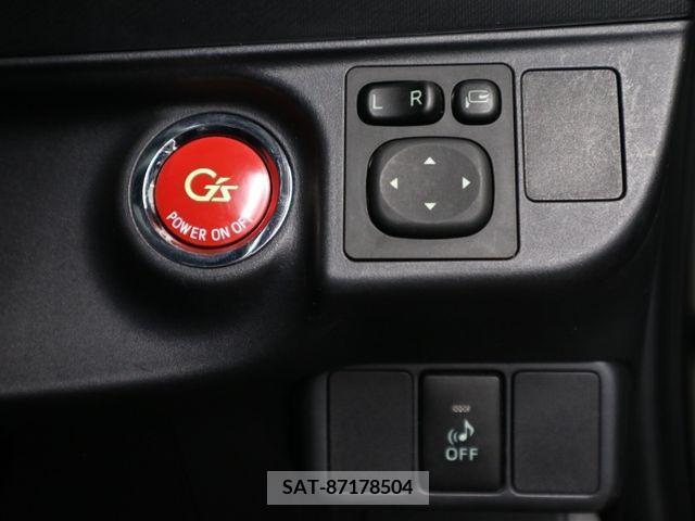 Toyota AQUA 2014-06 329708-19