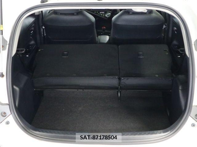 Toyota AQUA 2014-06 329708-14